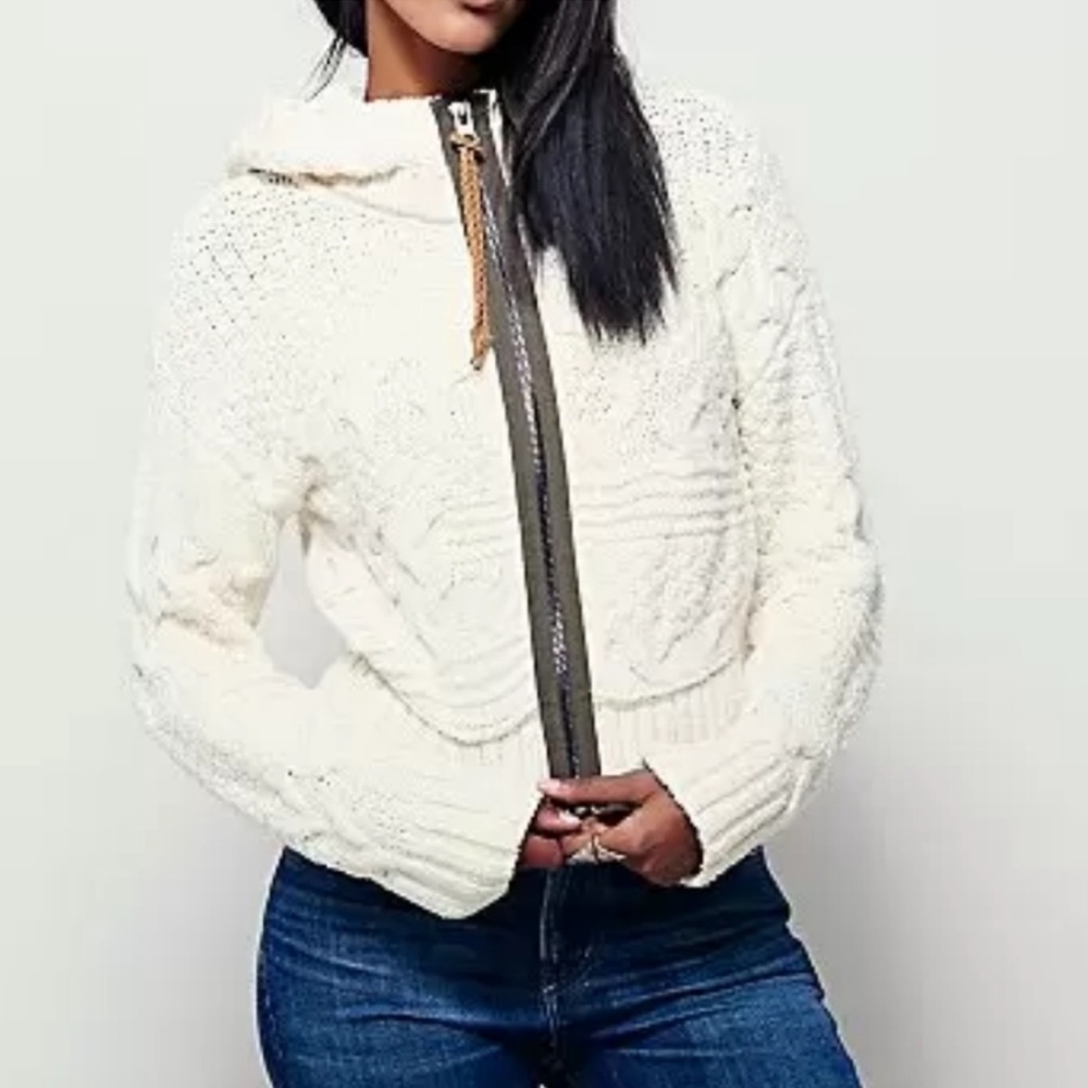 Free People chunky white knit cable zip sweater